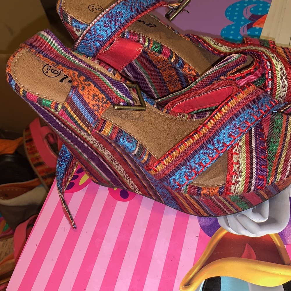 Sandal Wedges - Picture 4 of 4
